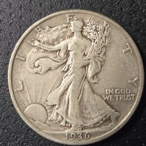 🗽 Vintage 1936 Walking Liberty Half Dollar – Silver Classic